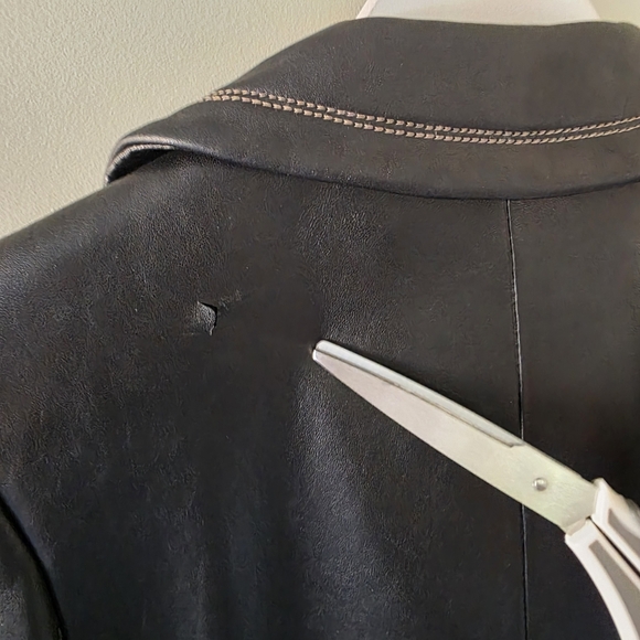 Danier S Vintage 90s Modern Contemporary Mobwife Dark Brown Leather Jacket - Picture 12 of 16